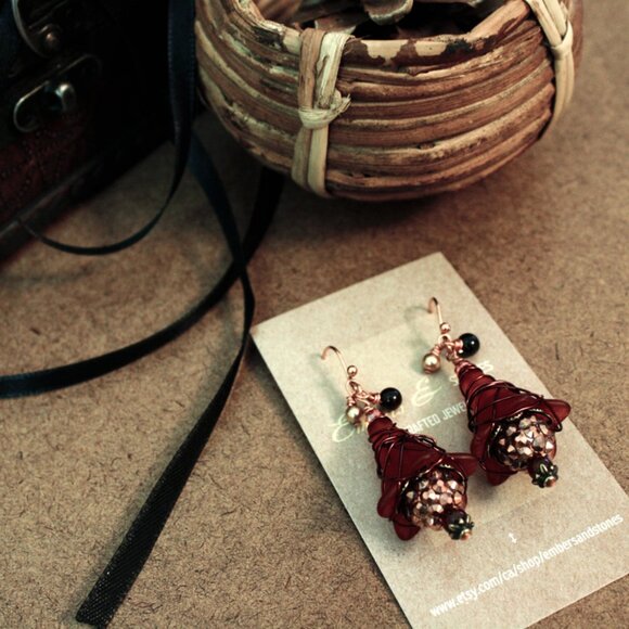 Copper Wire Red Christmas Holiday Earrings - Picture 2 of 5